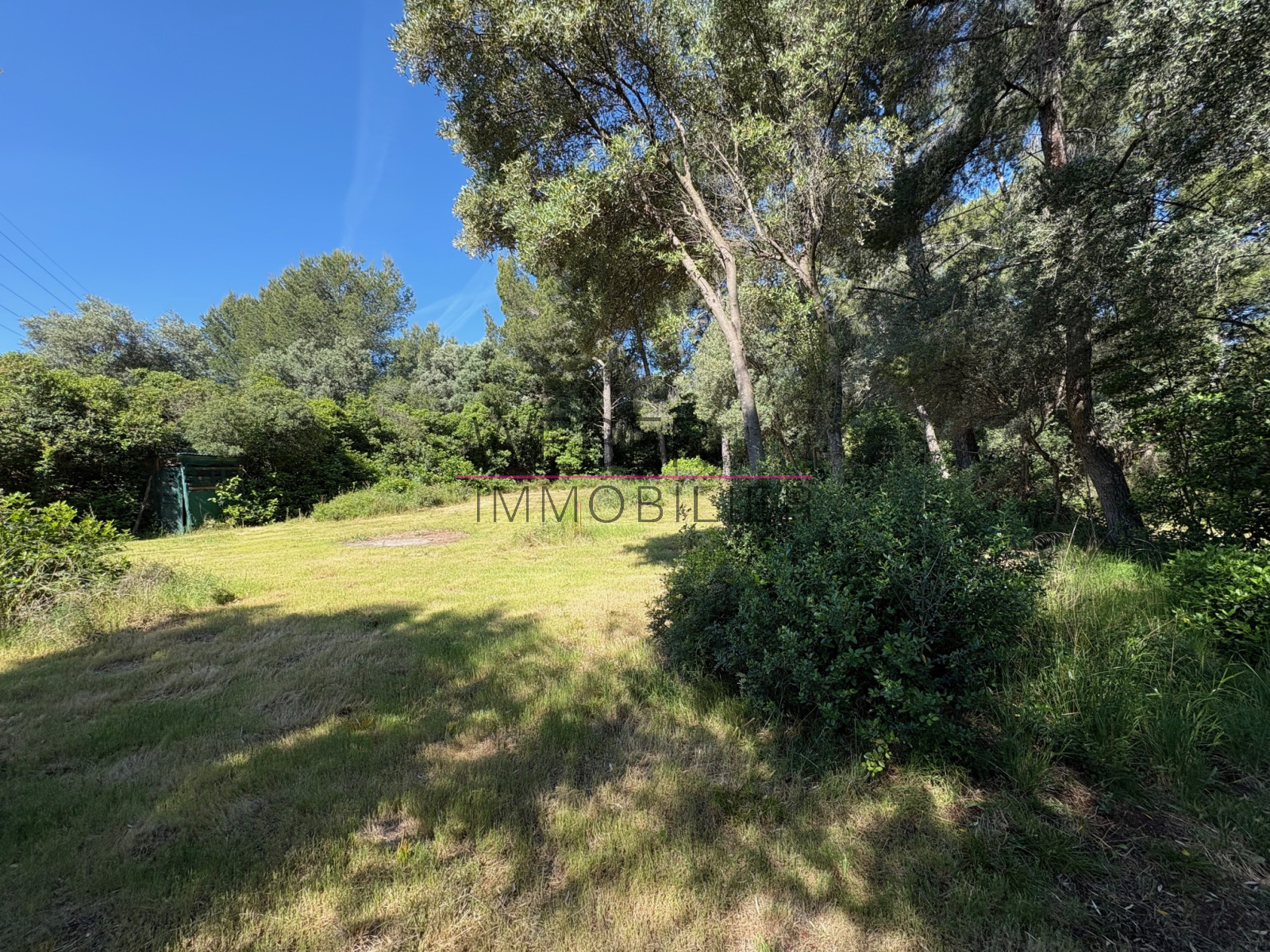 Image_3, Terrain, Ollioules,
                                ref :00136190