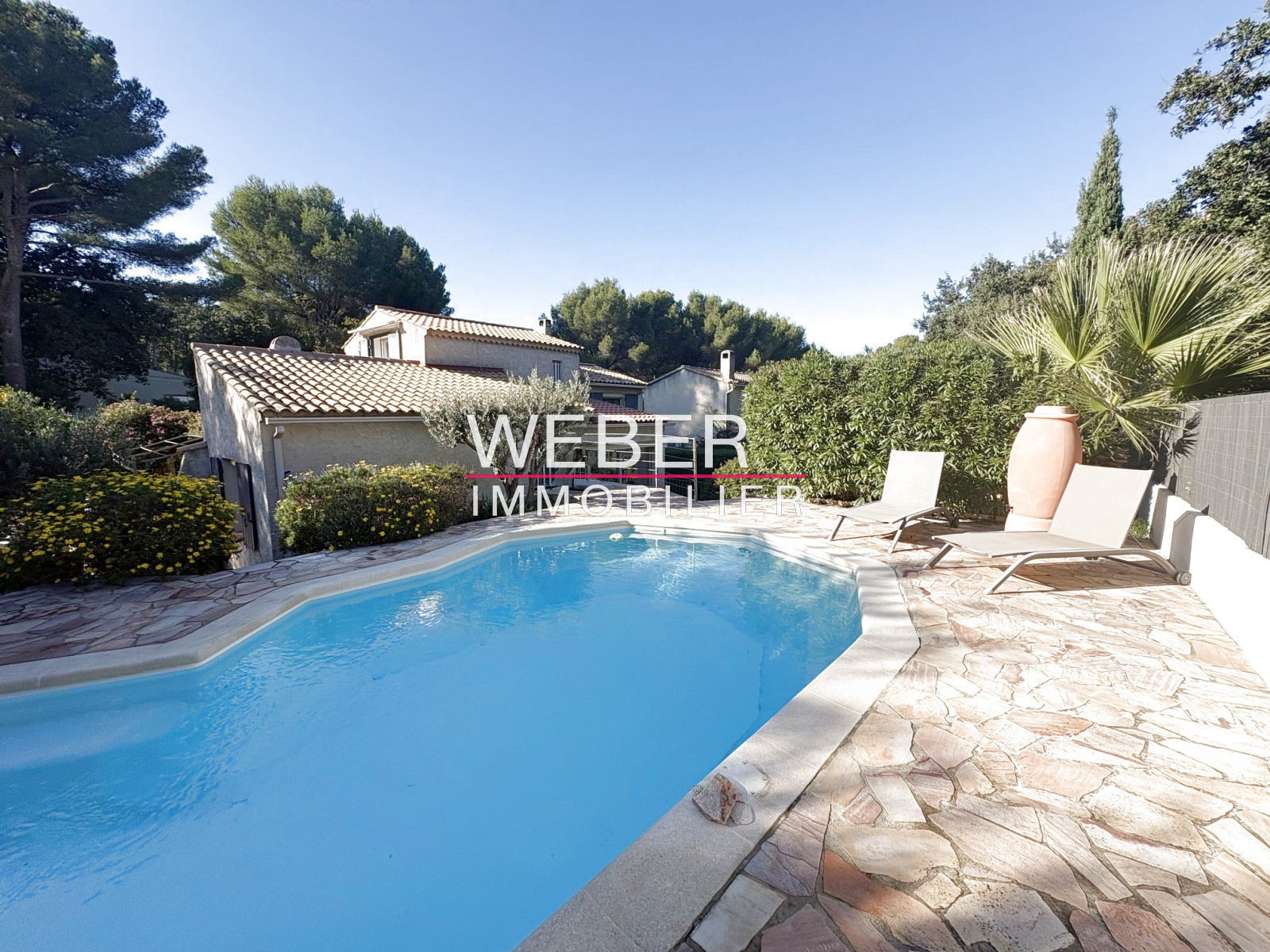 Maison 5 pièces 106 m² · à La Seyne-sur-Mer · 106 m² · 588 000 €