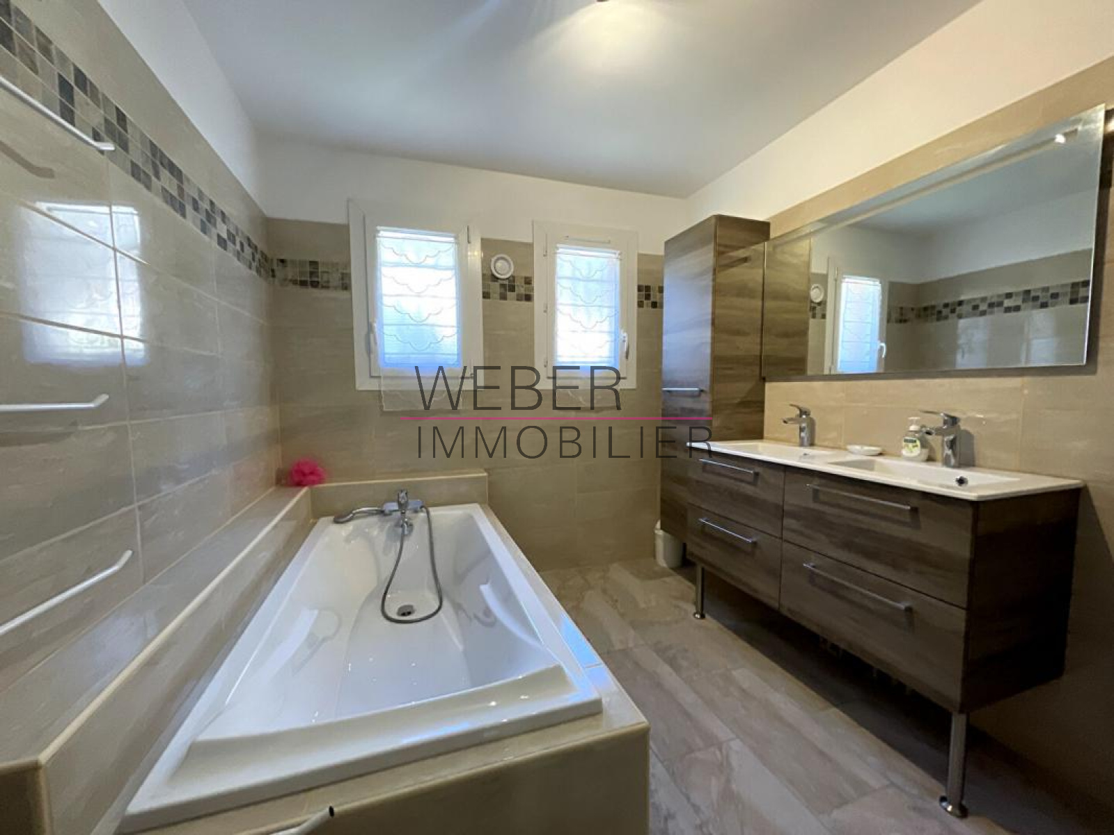 Image_7, Maison / villa, Toulon,
                                ref :03642