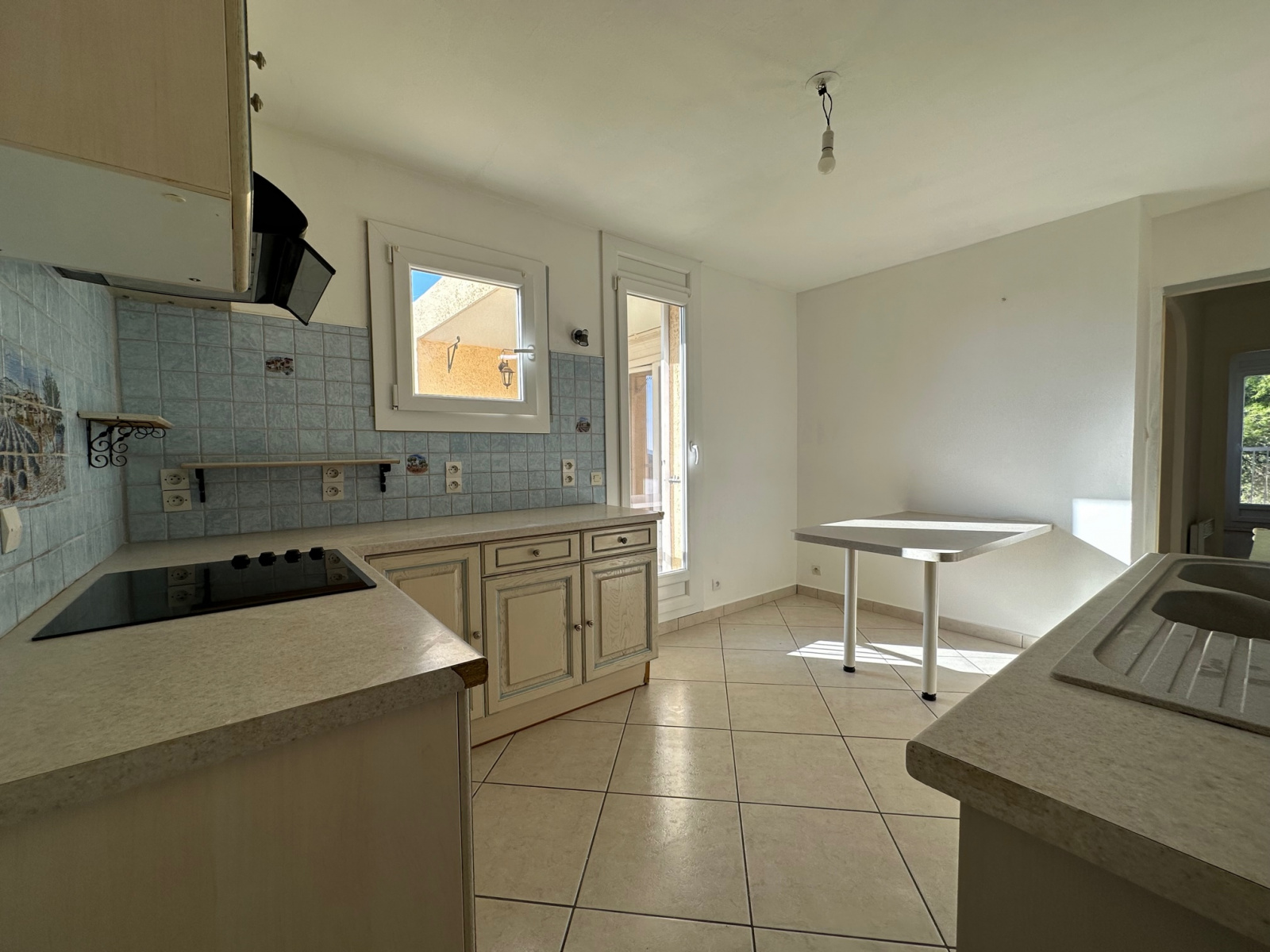 Image_8, Appartement, Toulon,
                                ref :03612