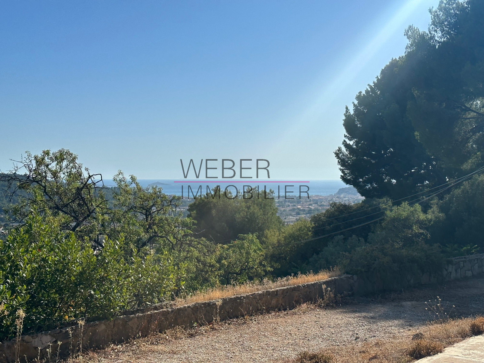 Image_1, Terrain, Ollioules,
                                ref :003599