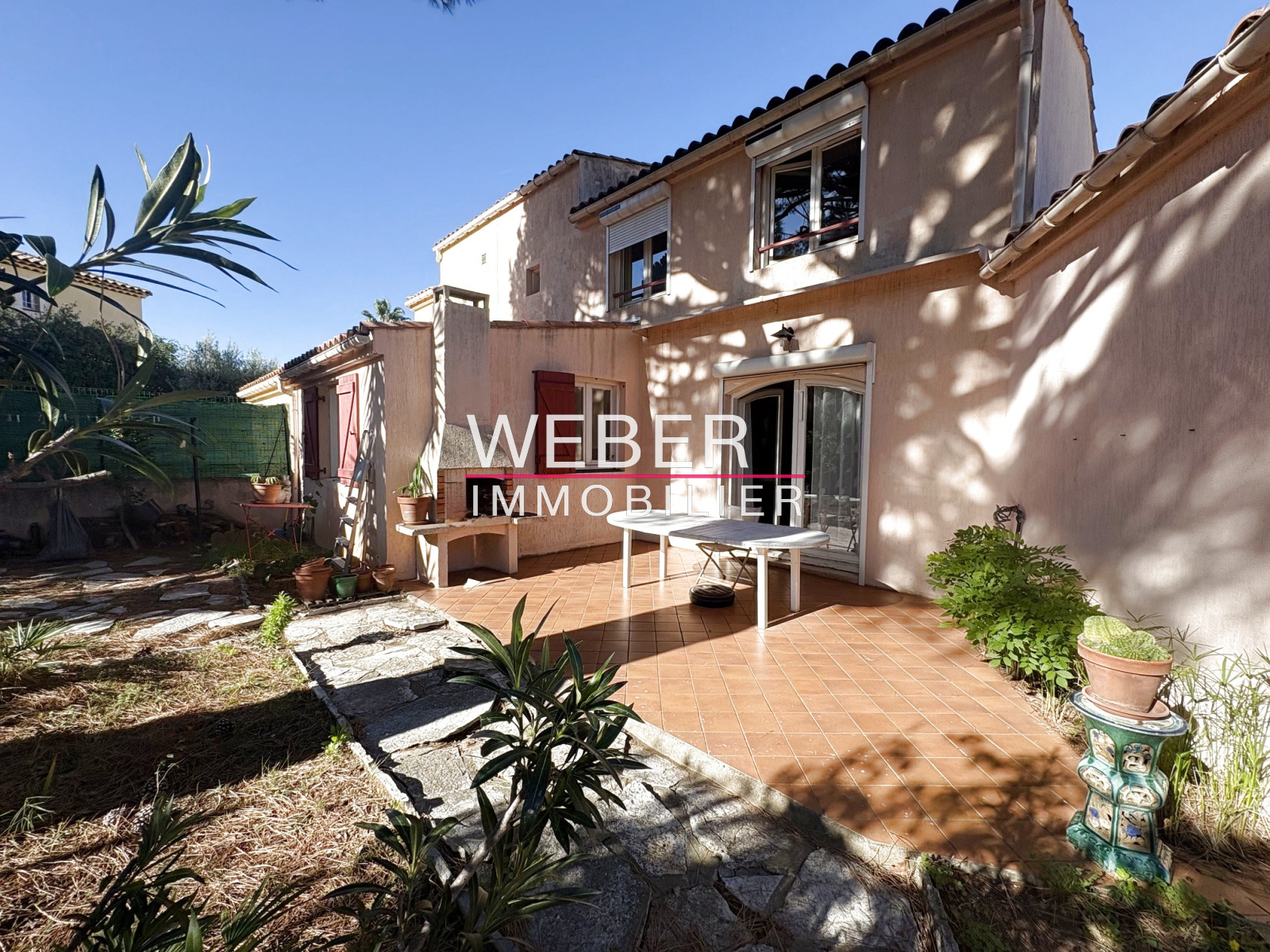 Maison 5 pièces 111 m² · à Six-Fours-les-Plages · 111 m² · 359 000 €